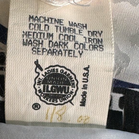 TONI Vintage Crop Floral Print Shacket Size 10P USA - Picture 6 of 7